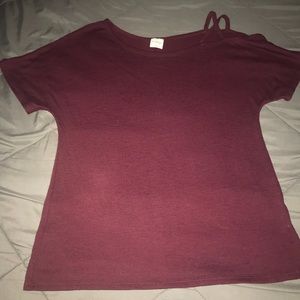 Maroon cotton tee